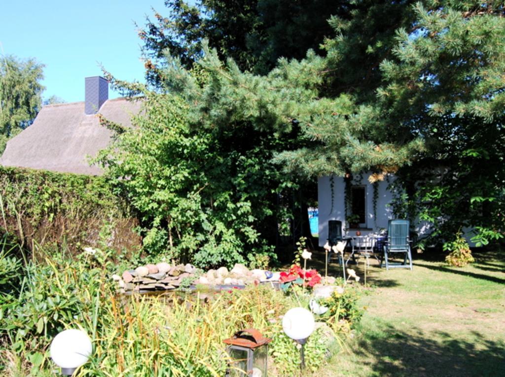 Ferienhaus mit Garten am Bodstedter Bodden Exterior foto